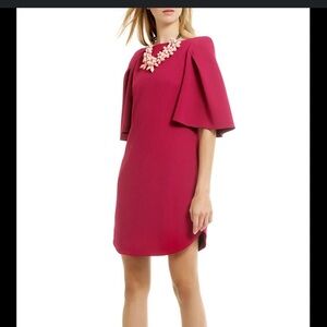 Trina Turk madame butterfly shift magenta Dress size 4